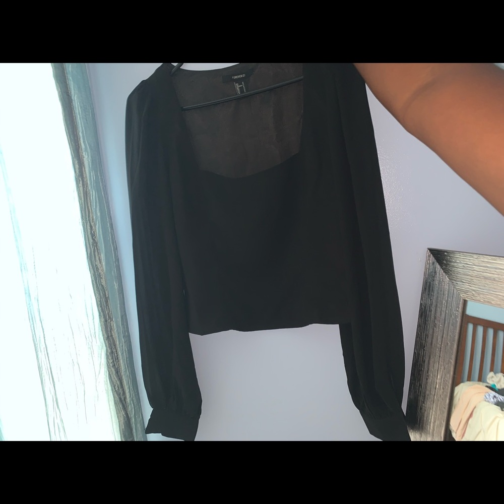 F21 Black crop blouse
